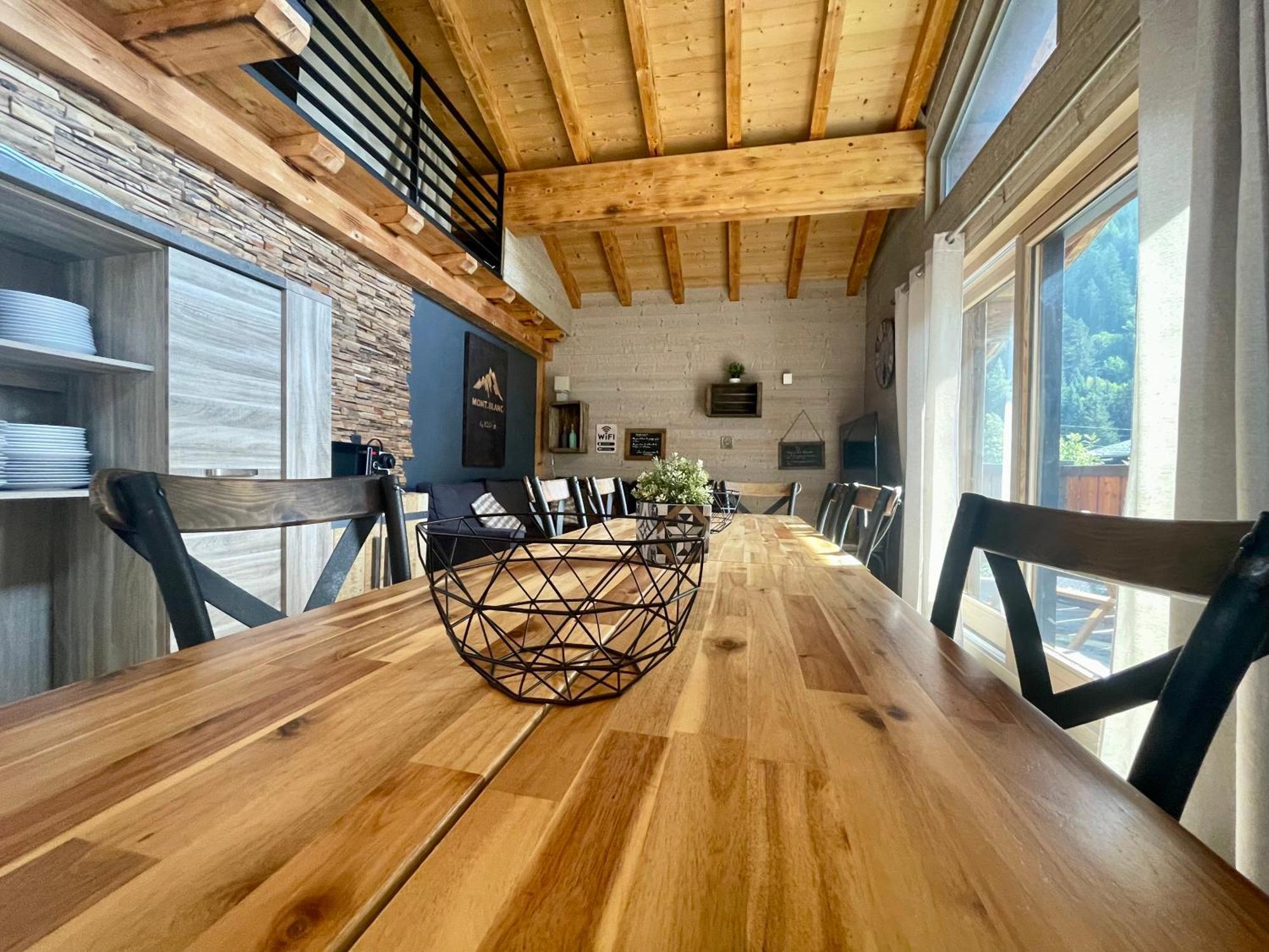 Chalet Le Petit Nicolas, Jacuzzi, Vue Mont Blanc Шамони Экстерьер фото