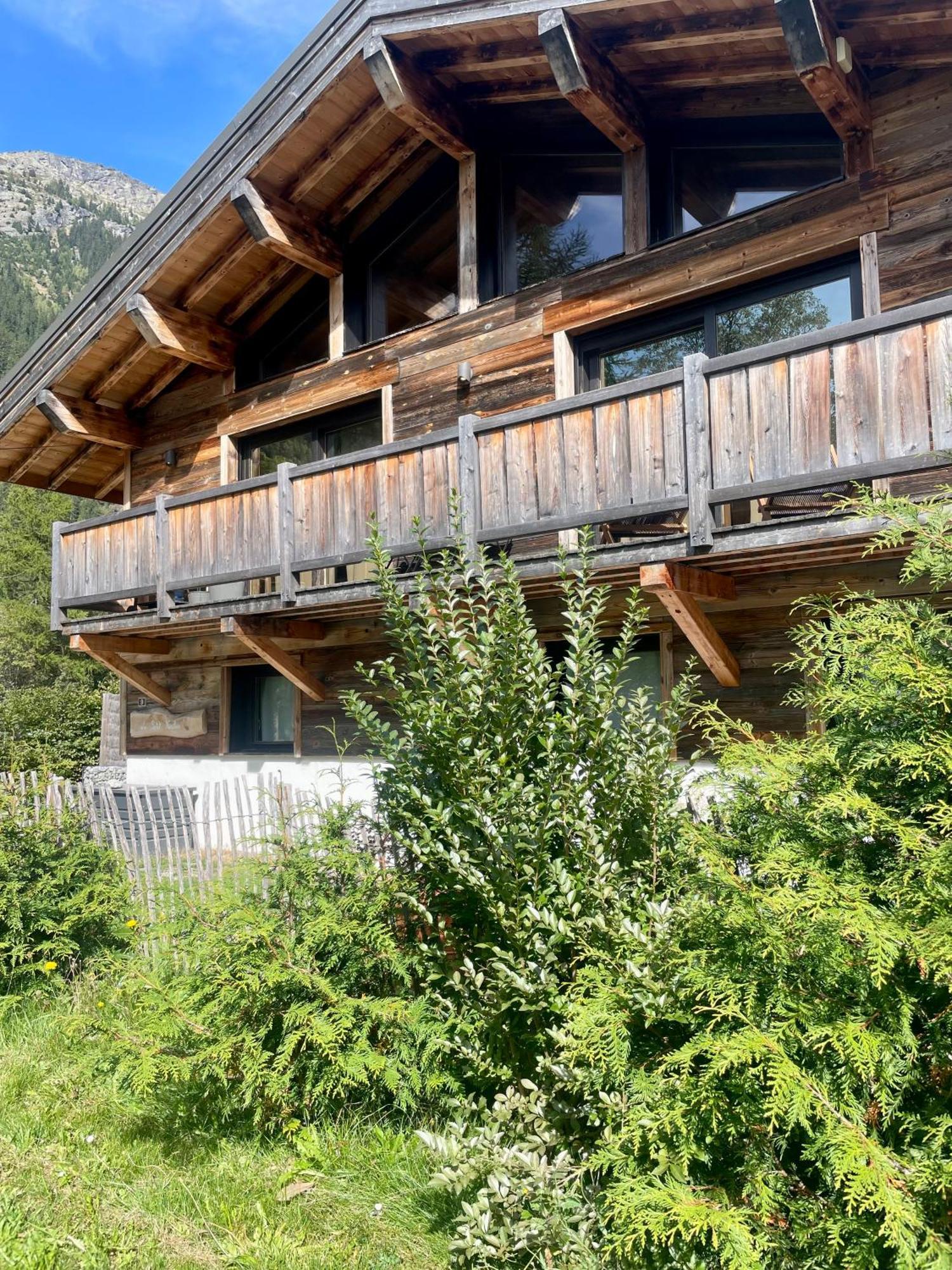 Chalet Le Petit Nicolas, Jacuzzi, Vue Mont Blanc Шамони Экстерьер фото