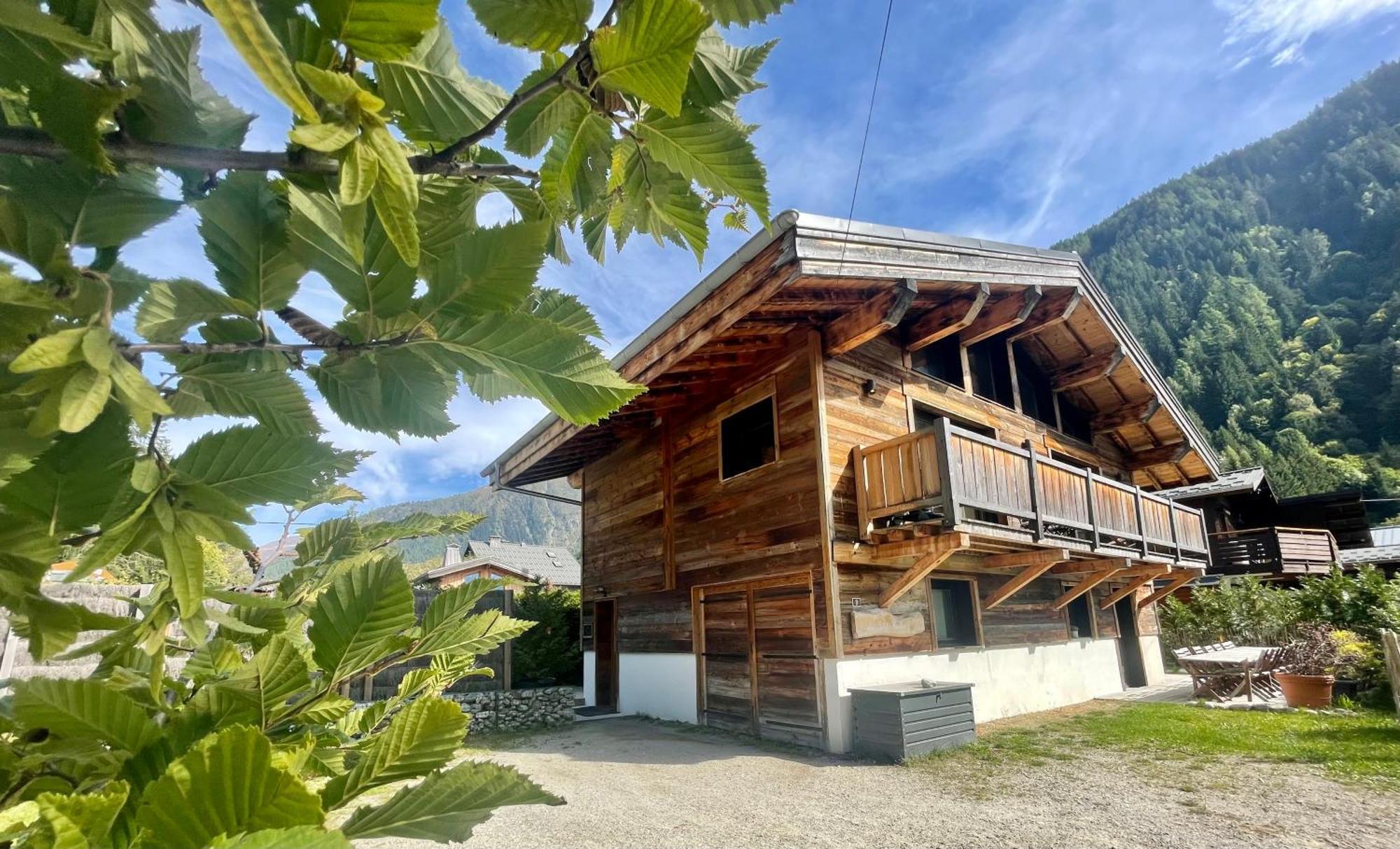 Chalet Le Petit Nicolas, Jacuzzi, Vue Mont Blanc Шамони Экстерьер фото