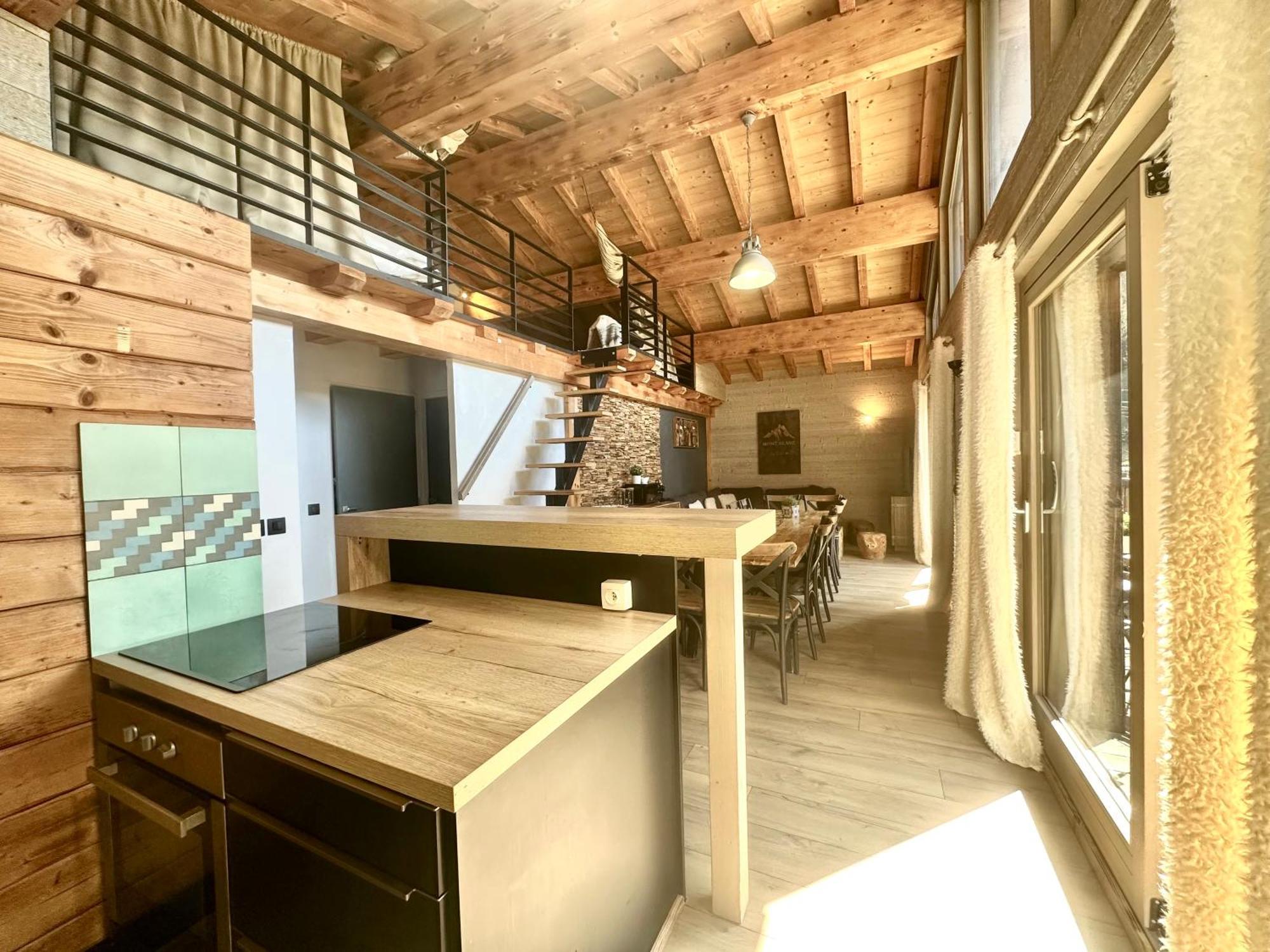 Chalet Le Petit Nicolas, Jacuzzi, Vue Mont Blanc Шамони Экстерьер фото